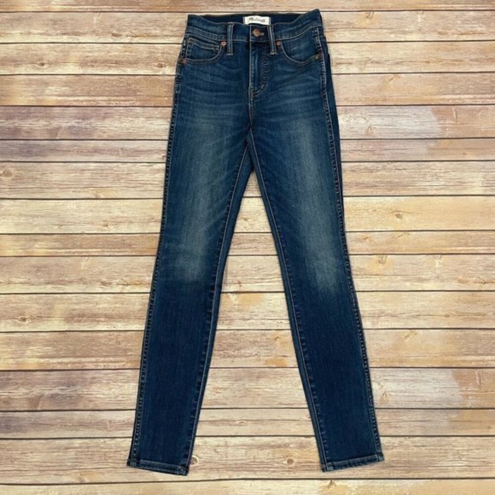 Madewell 10 Inch High Rise Skinny Jeans in Danny Wash